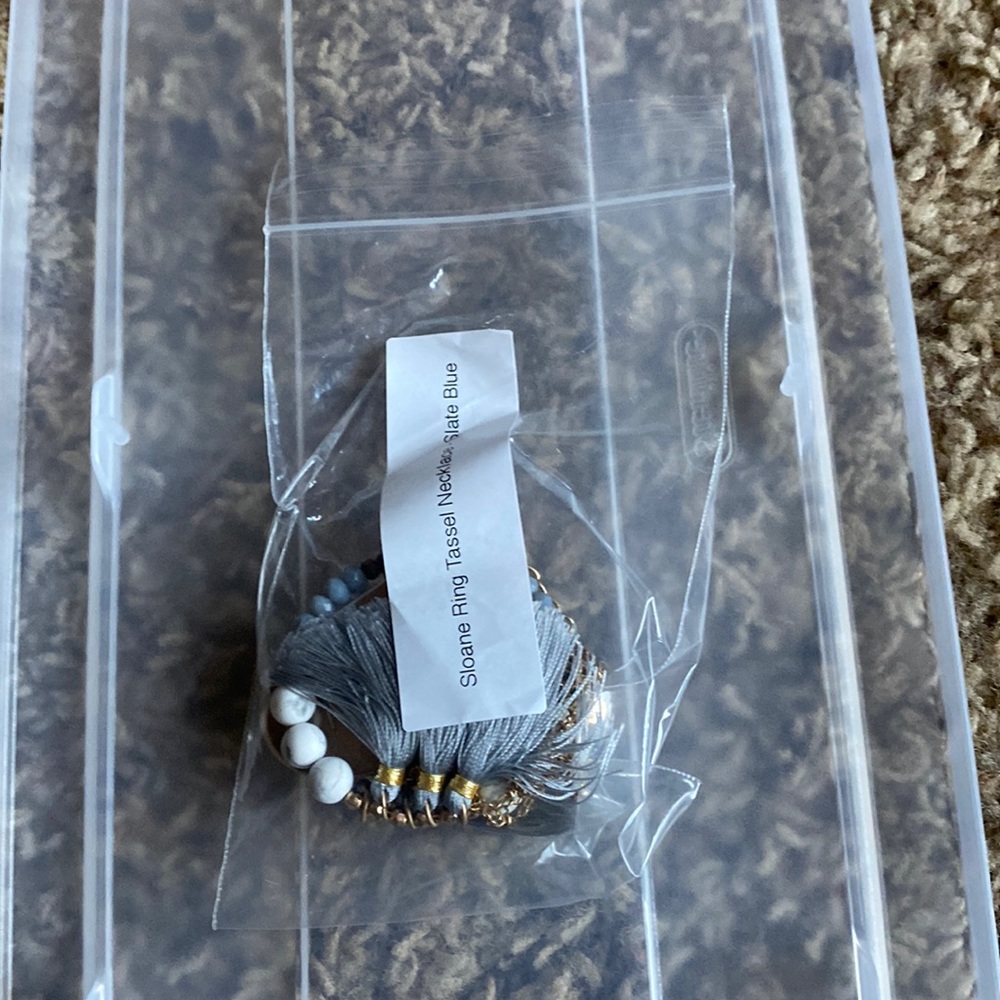 Sloane ring Tassel necklace